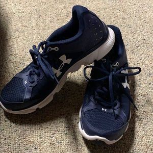 Men’s underarmour Blue Sneakers size 8.5